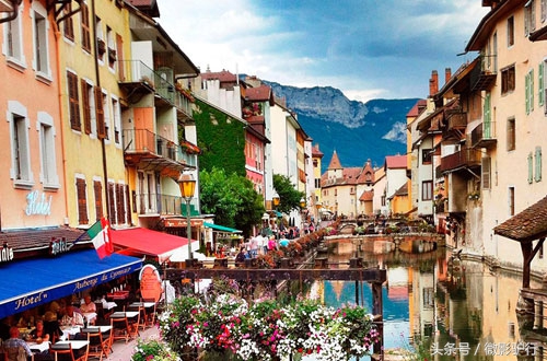 跟足球一起旅行,跟着花式足球去旅行