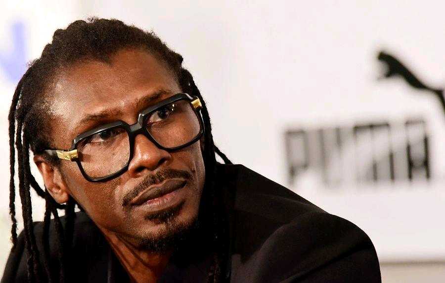 “嘻哈哥”火了,但我们离黑人主帅还有多远?