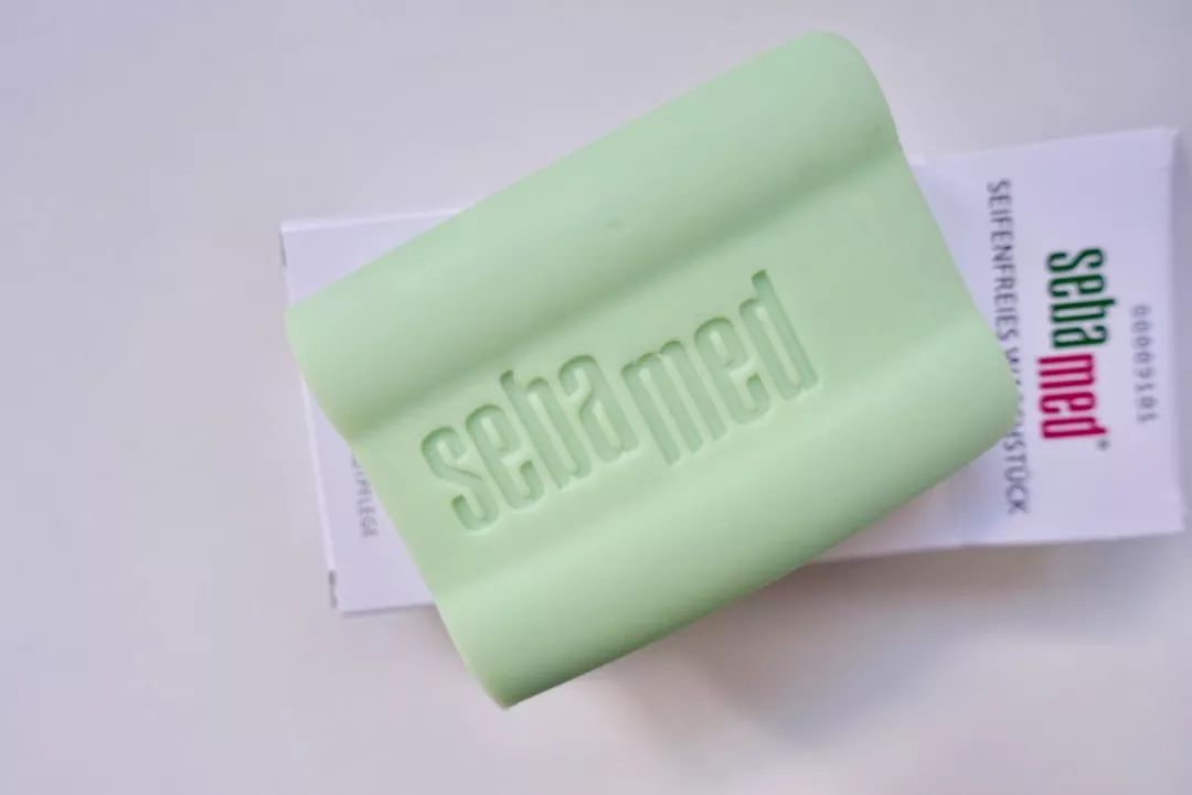 夏日护肤品推荐控油美白,敏感肌清爽型护肤品推荐排行榜