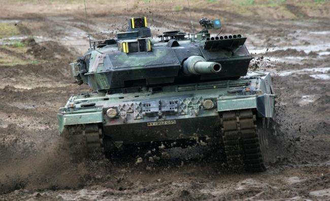 波兰犯难了：捡便宜买了德军不要的旧坦克，如今才知道被人坑惨了