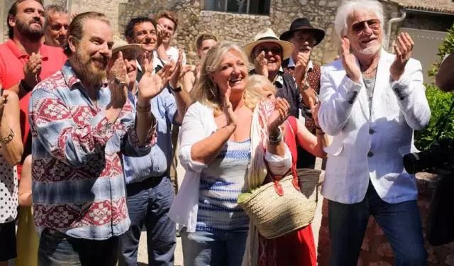 高冷大叔和小萝莉的故事，被法国人拍得这样随性感