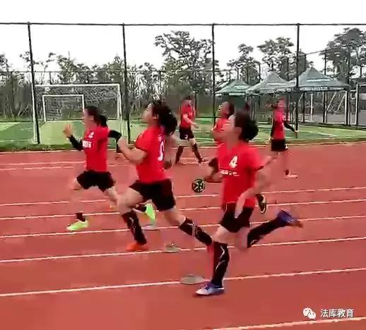 足球夏令营女足,法库女足第一名