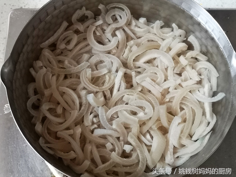 这个菜连续吃一个月都不腻,纯天然无添加下饭菜