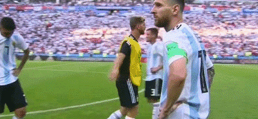 姆巴佩梅开二度绝杀巴萨,法国杯姆巴佩造三球