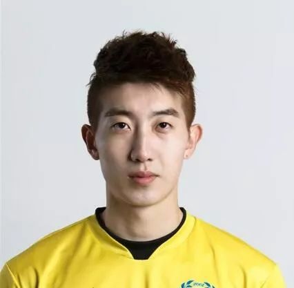 韩国队门将赵贤佑撞脸一群韩星，难道这才是韩国的真・大众脸？