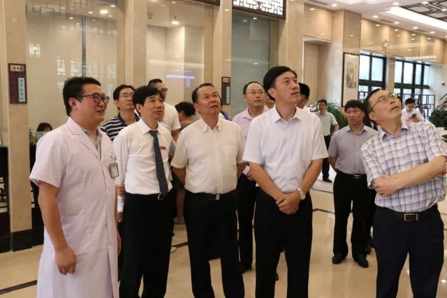 扎根中国大地办医办学又添新举措，坪山国医堂今日开业