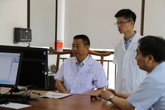 扎根中国大地办医办学又添新举措，坪山国医堂今日开业