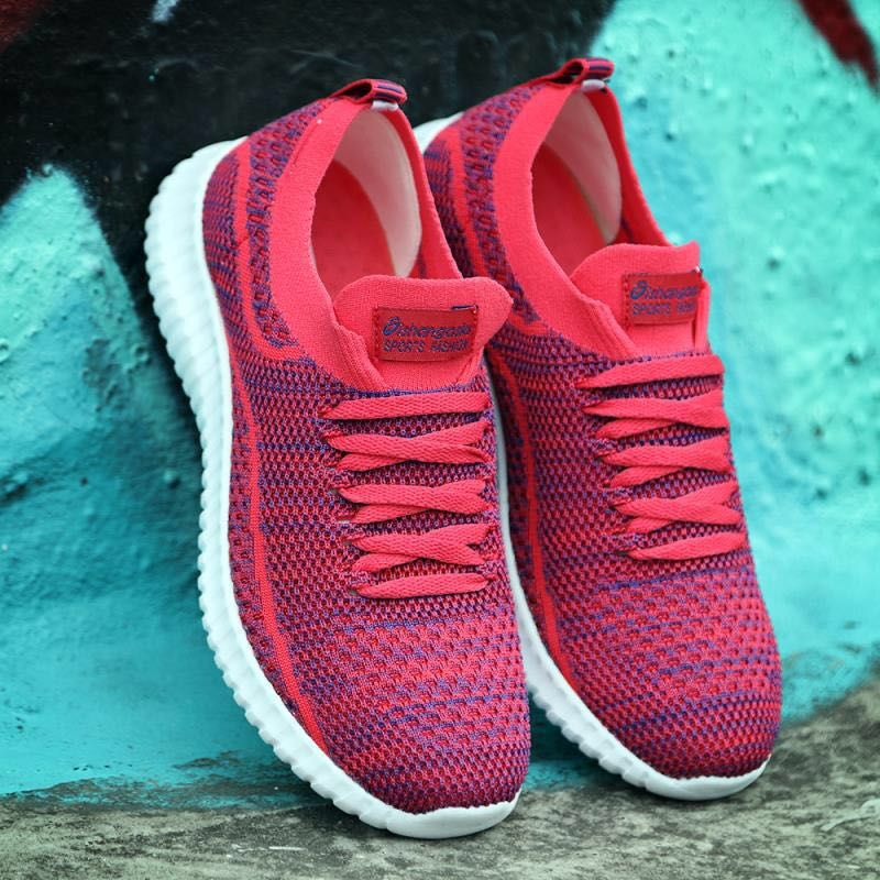 华丰鞋帽专卖店,华丰服装批发市场鞋