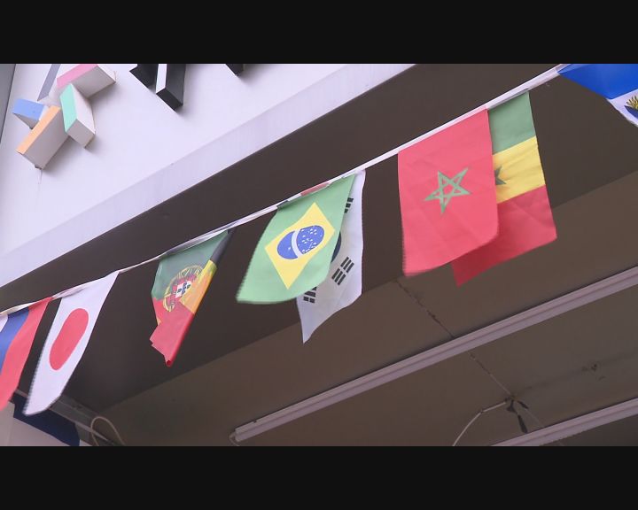 买足彩中了还亏钱了,购买足彩亏了100万怎么办