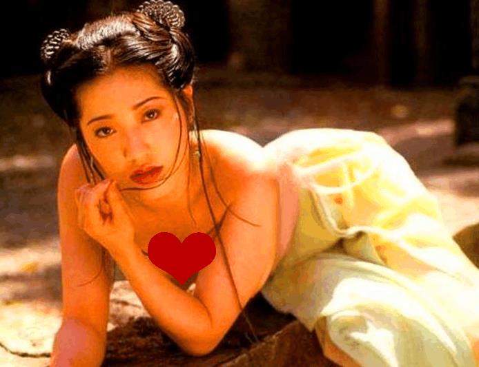 她有着亚洲第一美的上围，因演潘金莲而家喻户晓，如今和豪门交往