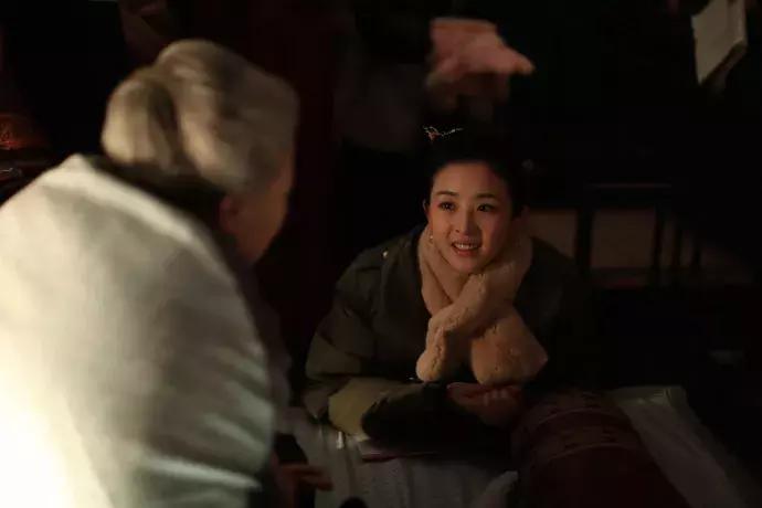 15岁“被P裸照,辍学,陪睡”?如今复出演大IP又被关系户截胡?