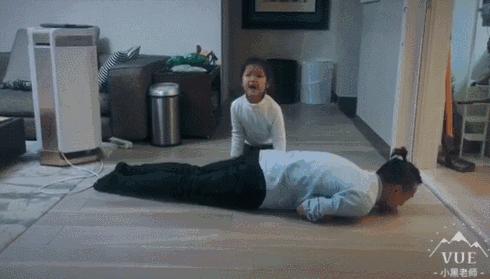 孩子越玩越聪明的100个游戏,陪孩子玩的五十个亲子游戏