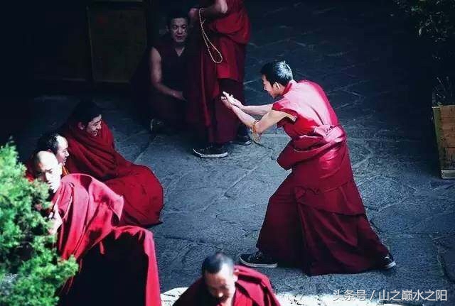 18mm-200mm最好的镜头,70-200哪个品牌的镜头性价比高