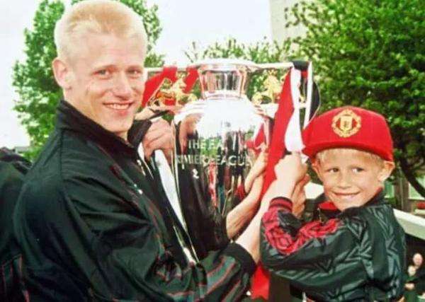 世界杯上的父子传奇,2018舒梅切尔父子