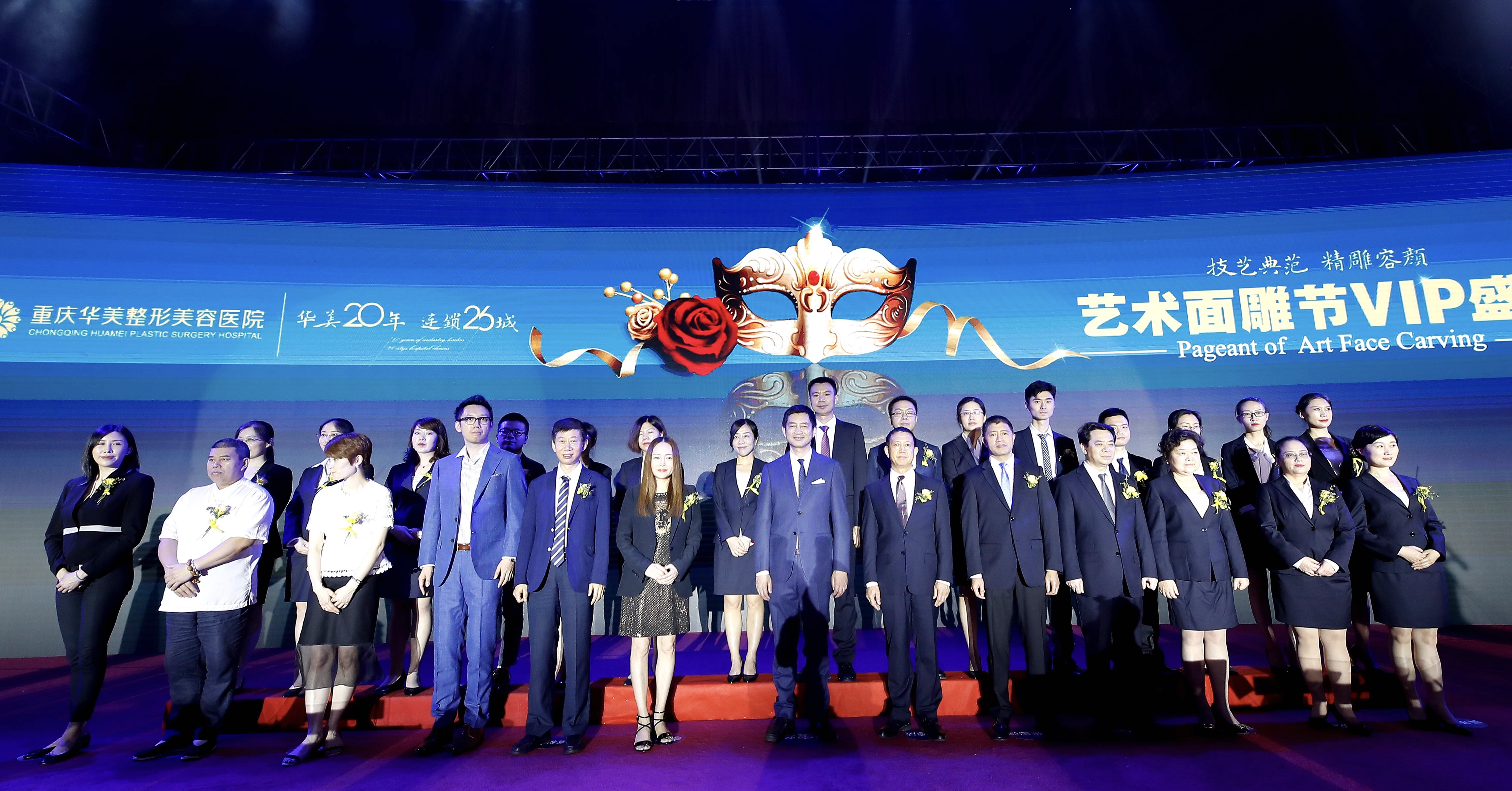 杨宗纬合唱戏腔,杨宗纬嗓音诠释淋漓尽致