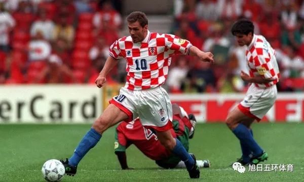 坚韧的斯拉夫人和神奇的门将之夜