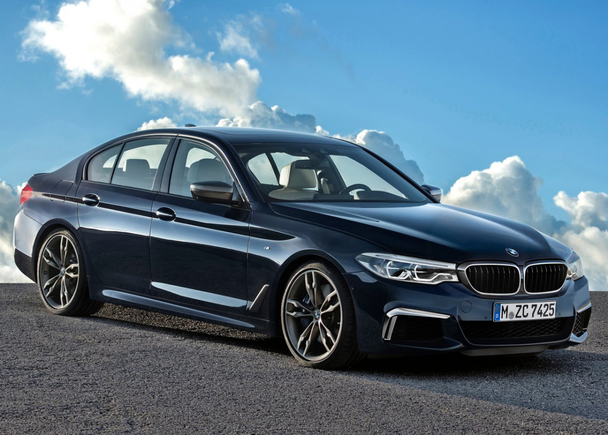 奔驰e200和凯迪拉克ct6怎么选,宝马530奔驰E300和奥迪A6哪个好