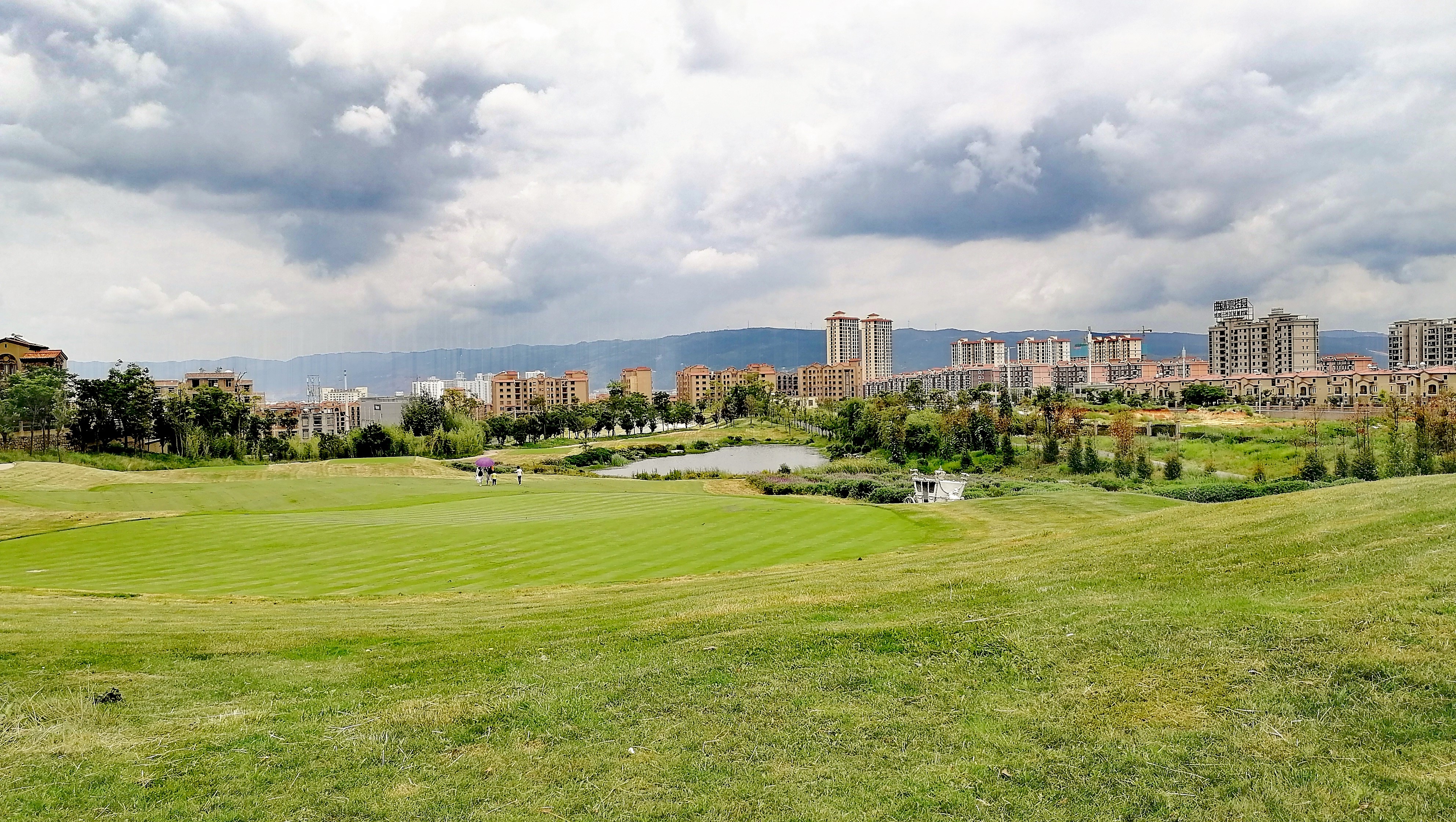看花海，泡温泉，吃美食，这样的度假风你爱不爱？