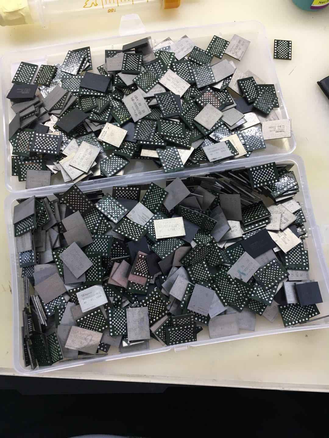 让你的iPhone飞起来，告别丐版16G小内存升级128G皇帝版完美升级