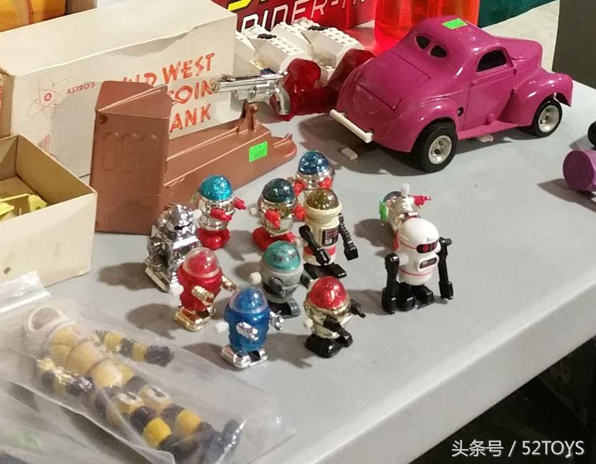 恐龙特急克塞号和奥特曼的关系,奥特曼玩具专用收藏册