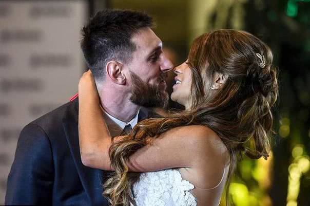 c罗梅西内马尔情感关系图,c罗哈利法塔