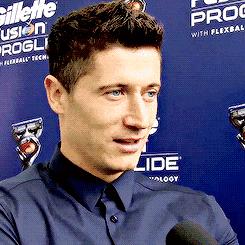 世界杯球星的各种帅气发型,复古油头发型男