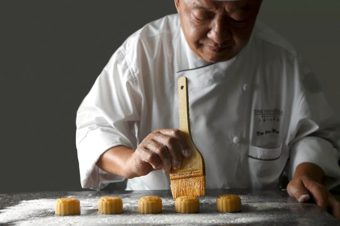 上海半岛酒店新年套餐礼券,上海半岛酒店团购3天2晚