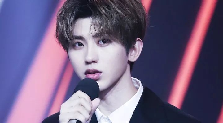 沈梦辰白多了！黄皮粉底学她打