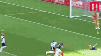 内马尔玩游戏有多厉害,内马尔翻滚宇宙