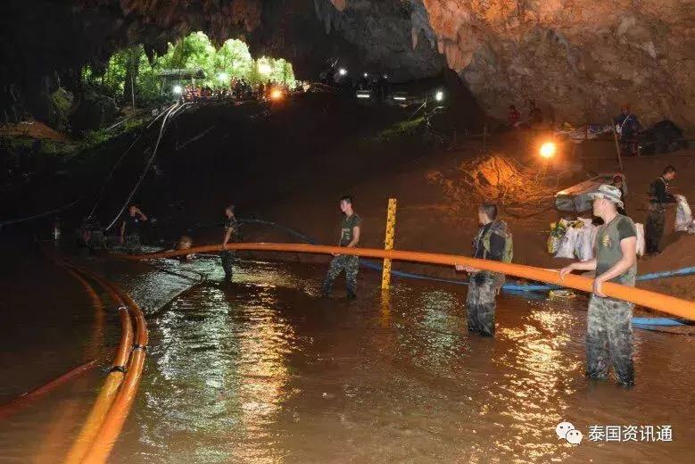 泰国足球队被困岩洞背后的故事,泰国被困山洞足球队靠什么生存