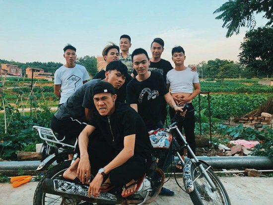 广西拍穷苦人家的视频网红,广西网红这辈子不可能打工视频