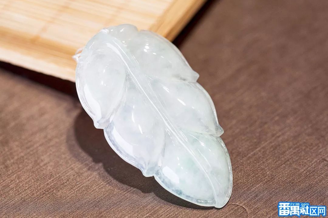 钻汇珠宝城这面“浪漫告白墙”即将开启霸屏模式!更多……