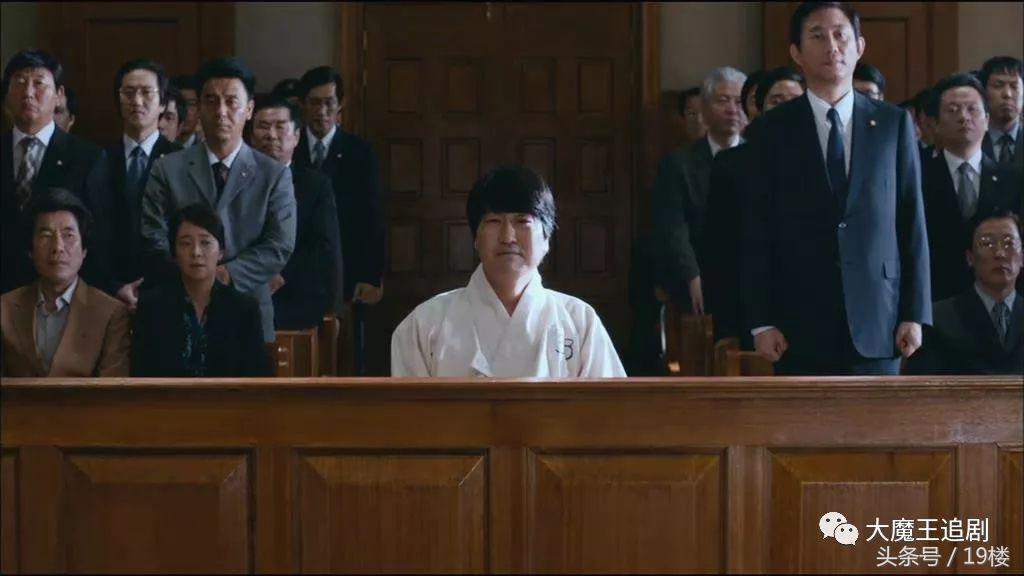 眼哭肿,手拍红!山争哥哥新片还没上映就刷爆票圈!中……