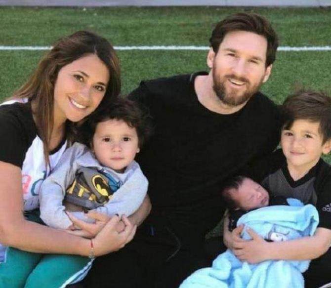 C罗的女友、内马尔的女友、梅西女友谁更美？网友：梅西女友耐看