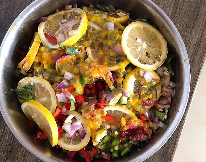 网红柠檬酸辣鸡爪你吃了吗,酸辣柠檬鸡爪最火视频