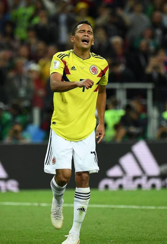 球员罚失点球懊悔,球员罚丢点球安慰