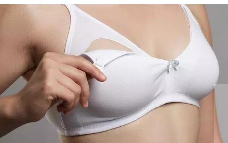 哺乳后乳房下垂该如何解决,喂奶后乳房会变小怎么护理