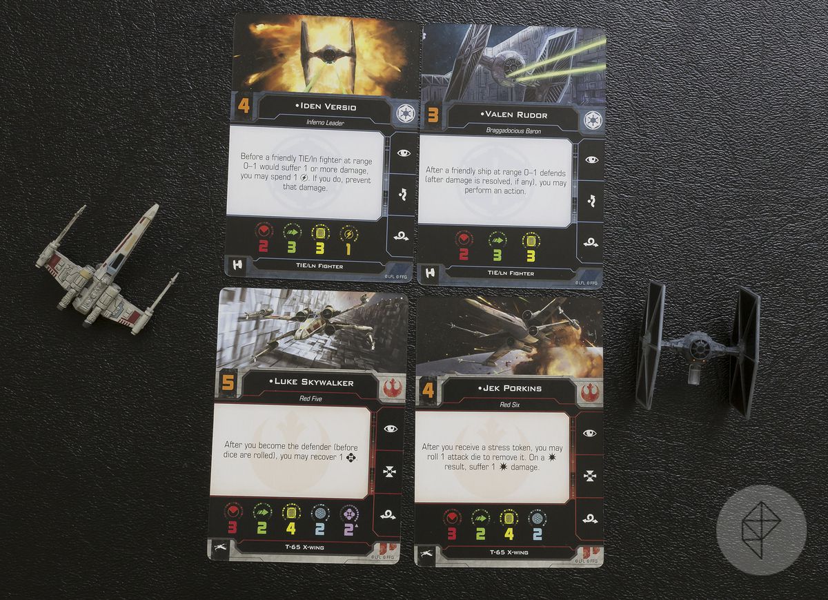 星球大战里面的黑武士手办,星球大战x翼战斗机积木