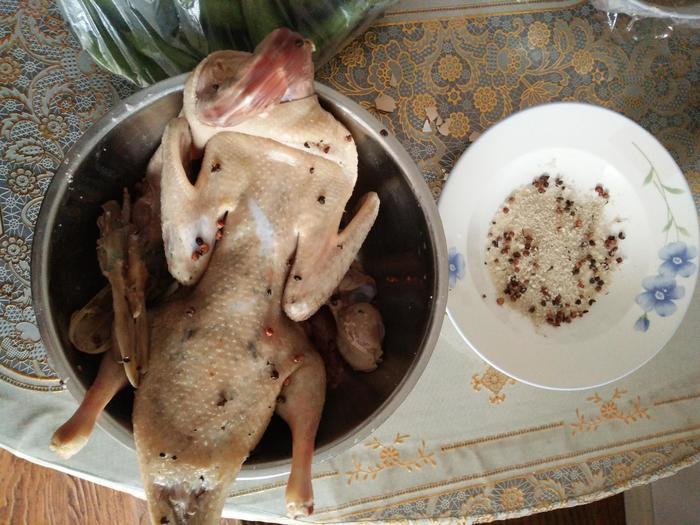 家庭美食一桌菜,四川正宗花椒鸭要怎么吃