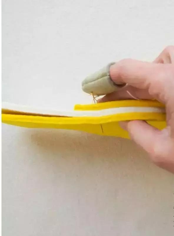 旧物利用变废为宝拖鞋,废旧衣服做一双拖鞋