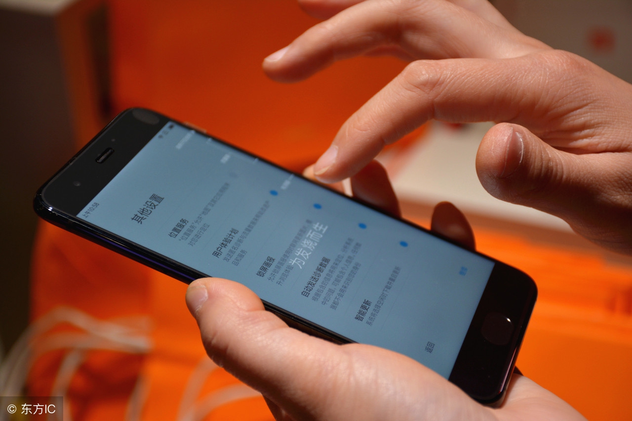 手机信号栏旁边出现字母“E”是为什么，为什么不是“4g”标识？