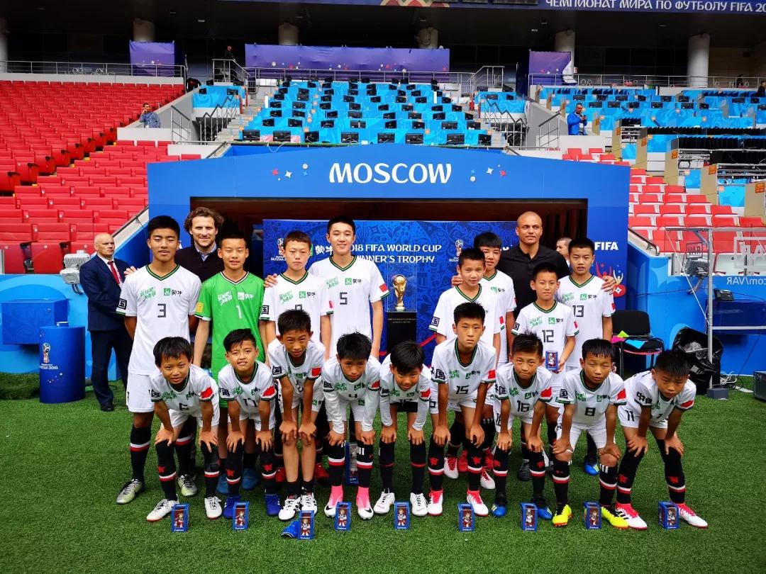 中国少年足球队对战日本,俄罗斯足球与中国足球