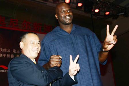 谁说中锋鞋不好卖？奥尼尔告诉你，只是你们人气不足而已