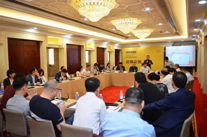 这套品牌装备，送给“素颜朴实”的你