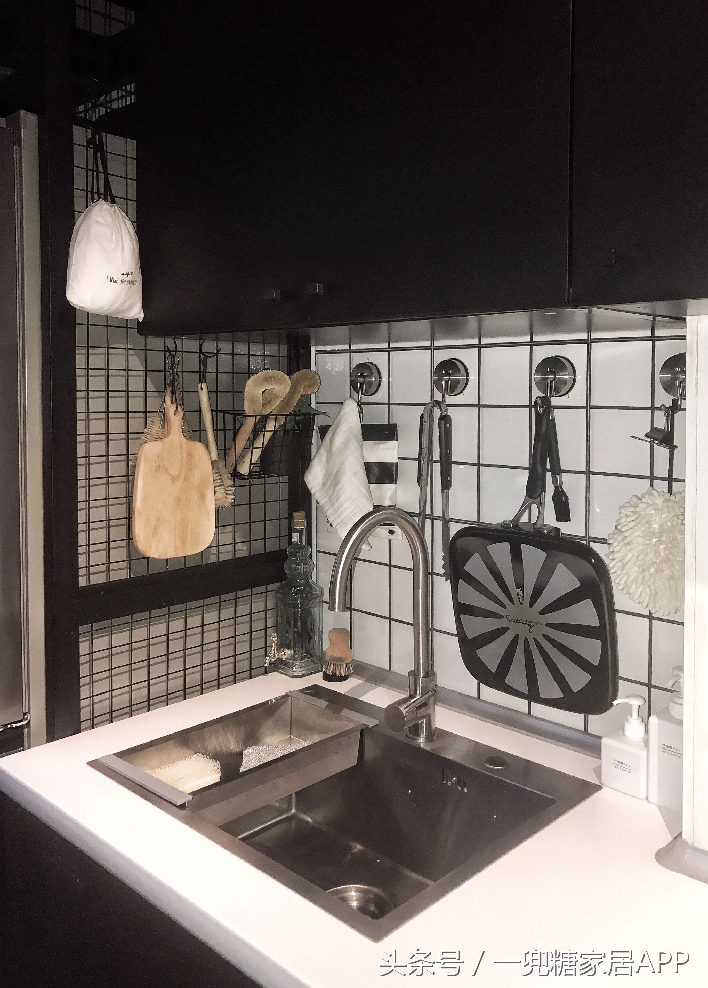 小姐姐爱上暗黑Loft，盖房之外，会了所有技能（附心得经验）