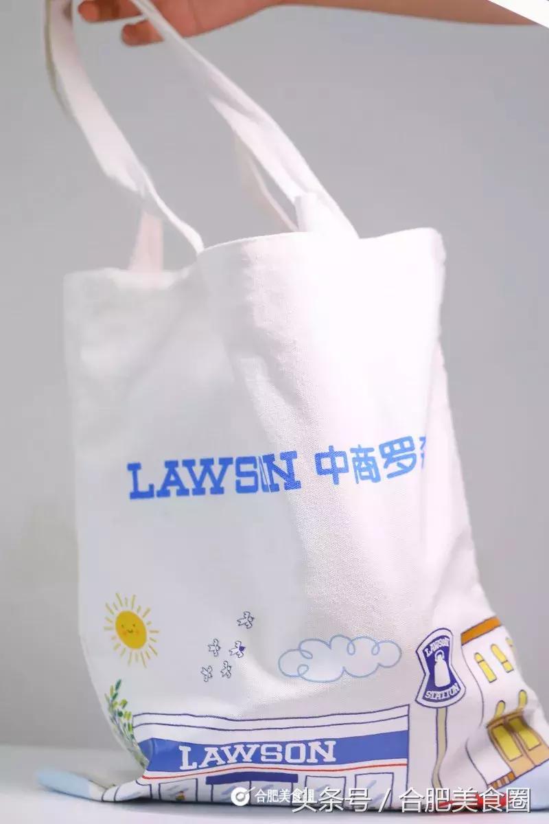 凌晨四点的罗森,凌晨三点的罗森