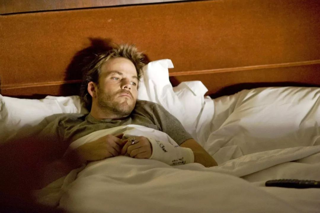 炒*币特比**赚了3000万后他宅了一年，尝遍山珍海味发现自己的抑郁了