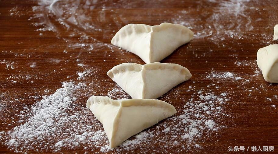 包大包子捏褶的方法,豆包做法视频捏褶子
