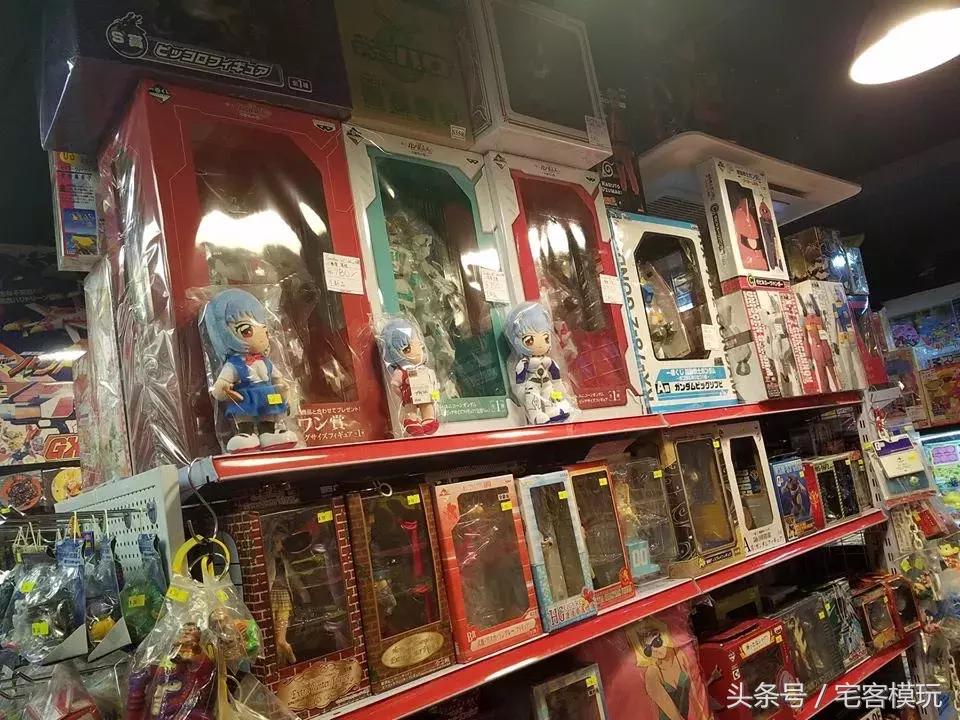 香港旺角中古玩具店,香港旺角古玩玩具店