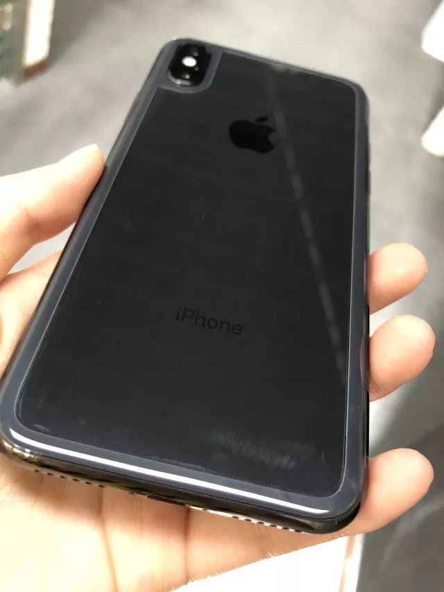 还原裸机轻薄质感,iphone防汗防摔